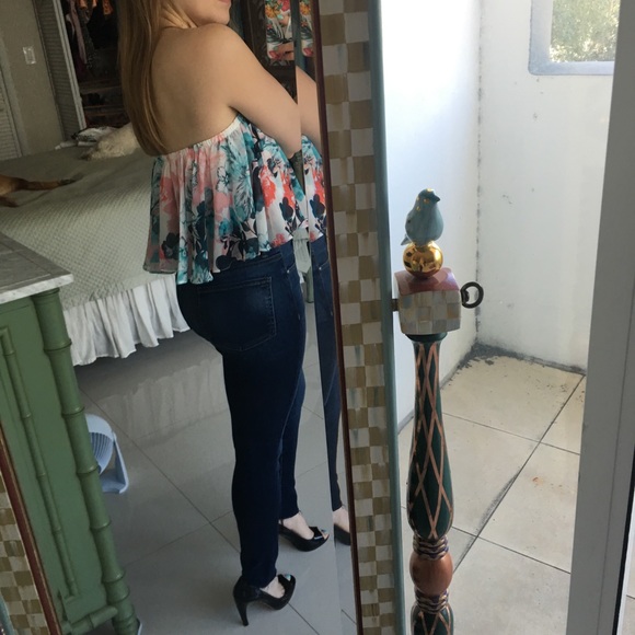 NWOT Lovers + Friends Tropical Two Piece Set - Picture 8 of 8